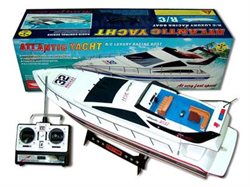 R/C Racing Atlantic Yacht 