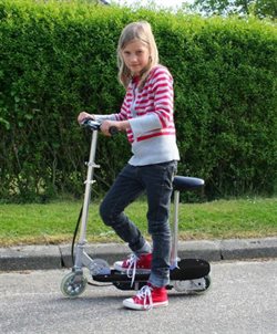 EL-L�behjul GoGo SORT, k�rer op til 12 km/t 
