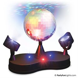 Party Light med roterende diskokugle med mange forskellige farver.